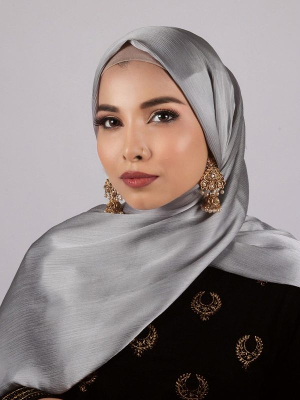 Muna Silk Hijab - Image 3